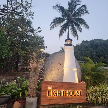 The Lighthouse - Formerly Known As Utan Sea Resort ターネー エクステリア 写真