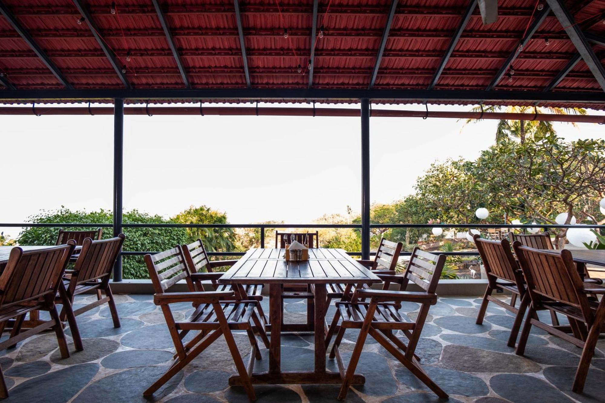 The Lighthouse - Formerly Known As Utan Sea Resort ターネー エクステリア 写真