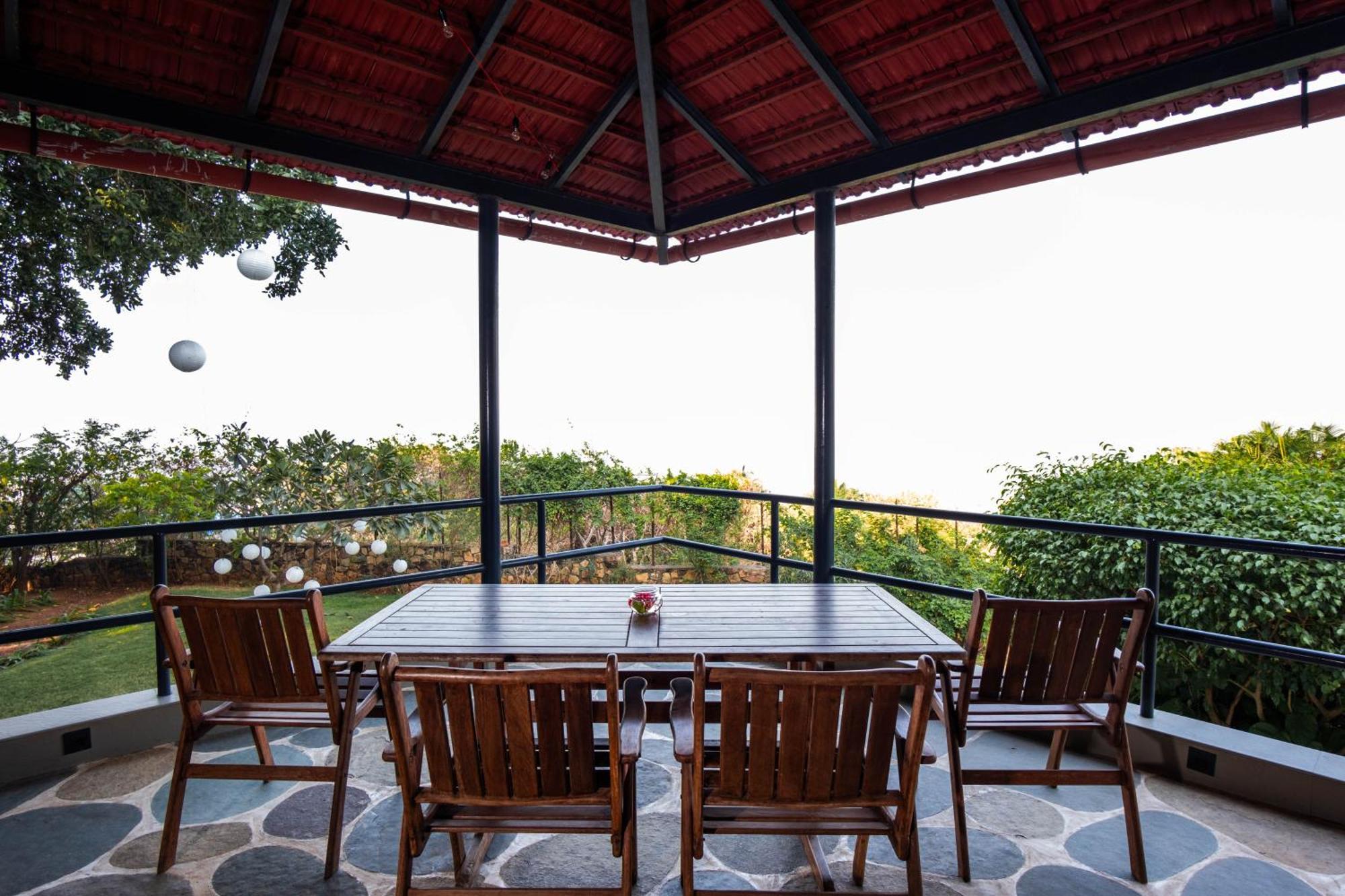 The Lighthouse - Formerly Known As Utan Sea Resort ターネー エクステリア 写真